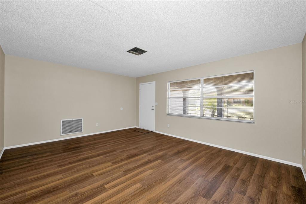 362 Portland Avenue Spring Hill, FL 34606 - Photo 8 of 50 Gallery Image 8