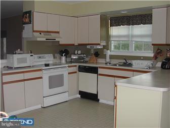 38 Beaver Run Road Downingtown, PA 19335 - Photo 5 of 12 Kitchen