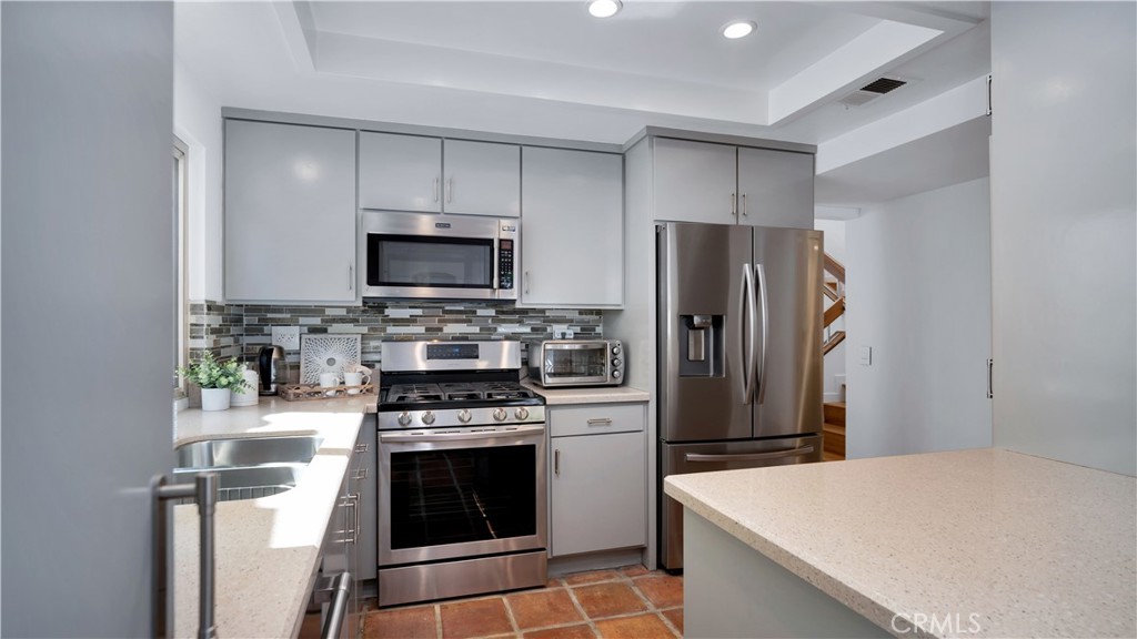 3 Varesa Irvine, CA 92620 - Photo 17 of 47