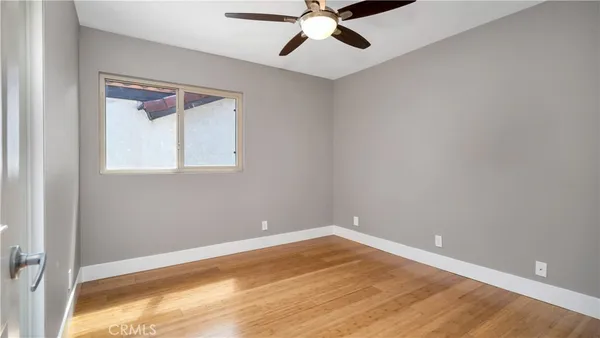 $1,345,000 | 3 Varesa, Irvine, CA 92620