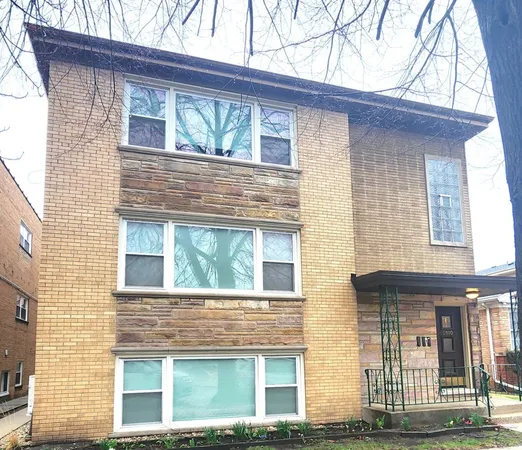 $1,500 | 5910 West Gunnison Street, Unit 1R, Chicago, IL 60630