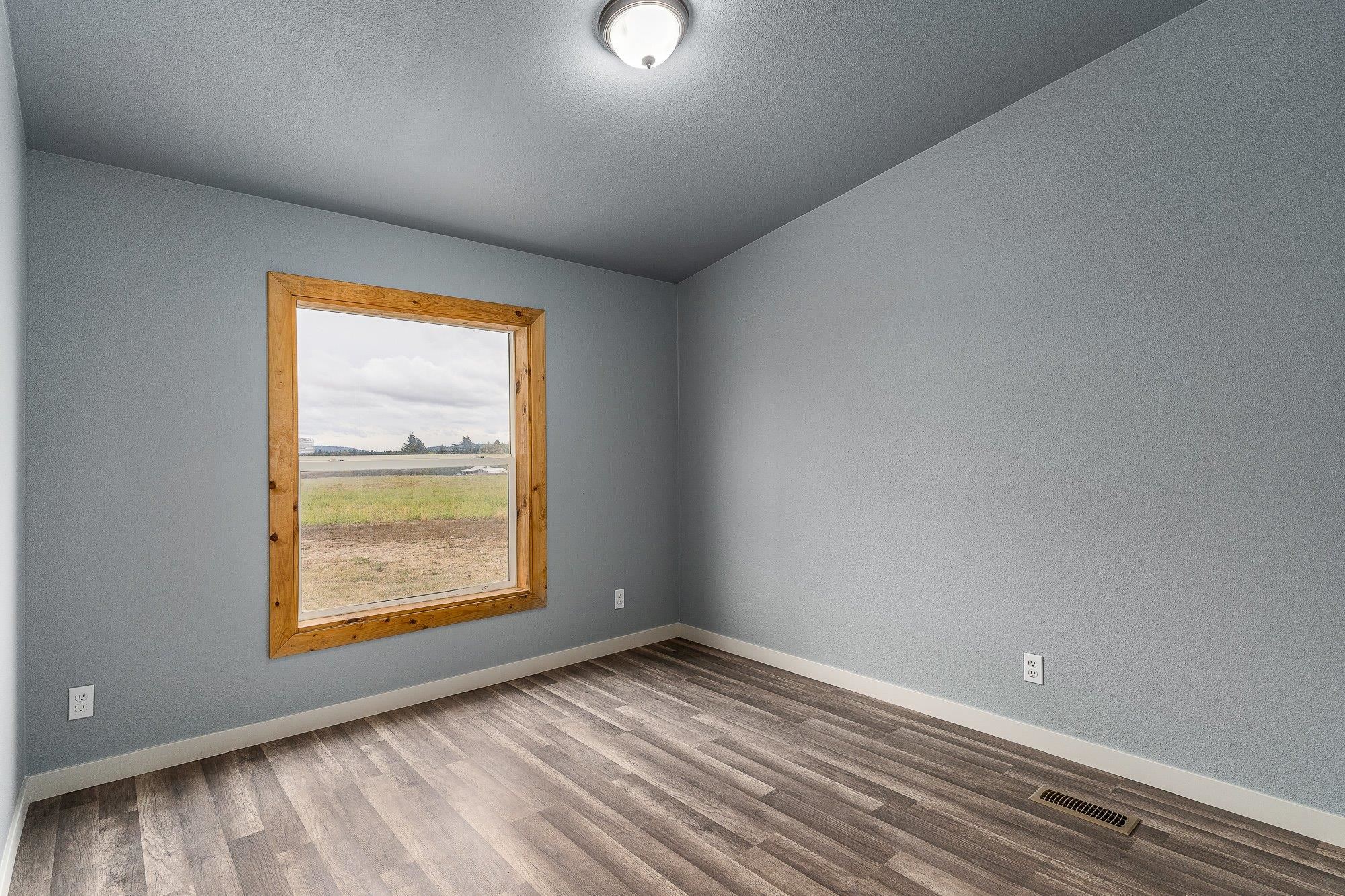 6608 West Herman Road Deer Park, WA 99006 - Photo 14 of 41 Gallery Image 14