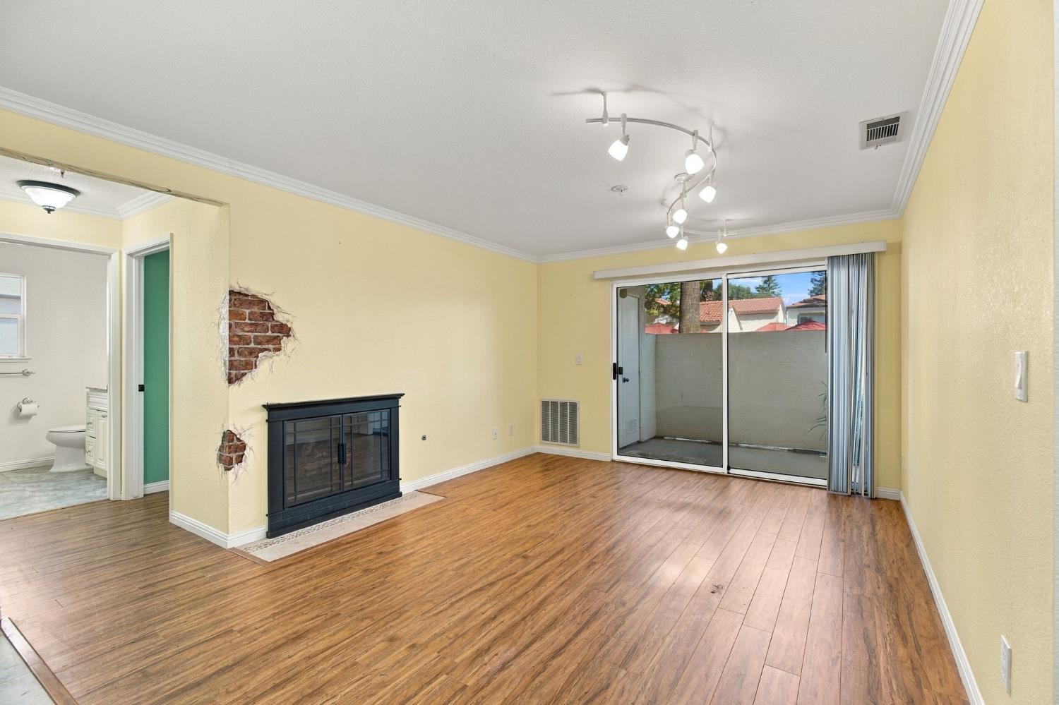 8020 Walerga Road, Unit 1059 Antelope, CA 95843 - Photo 11 of 27 Gallery Image 11