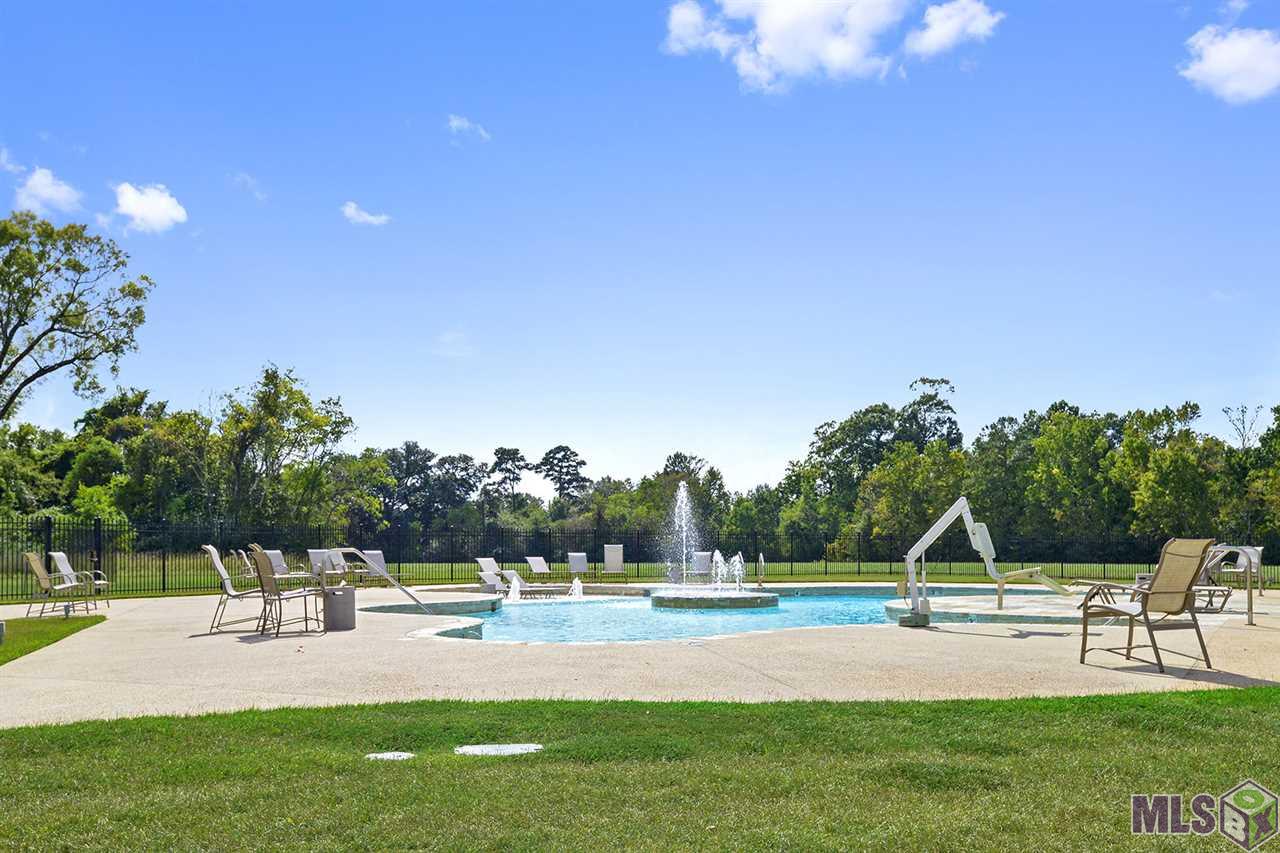 8348 Billiu Street Baton Rouge, LA 70817 - Photo 10 of 10 Community Pool