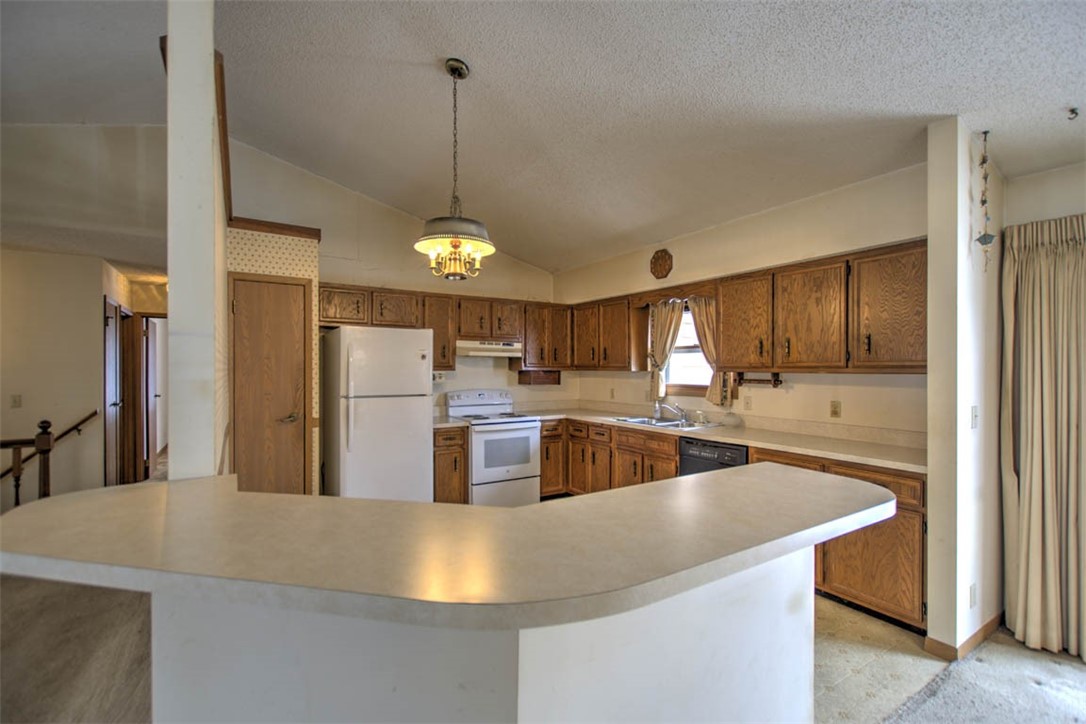 3994 North Northbrook Drive Decatur, IL 62526 - Photo 12 of 26 Gallery Image 12