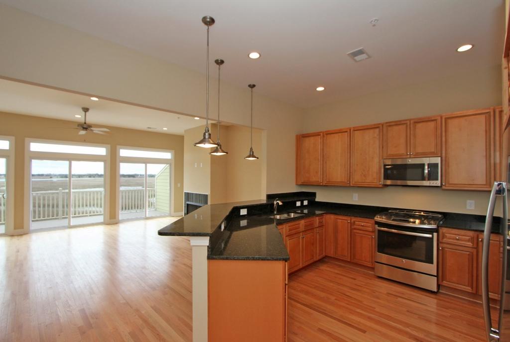 2115 Tides End Road Charleston, SC 29412 - Photo 12 of 38 Kitchen and Family Room
