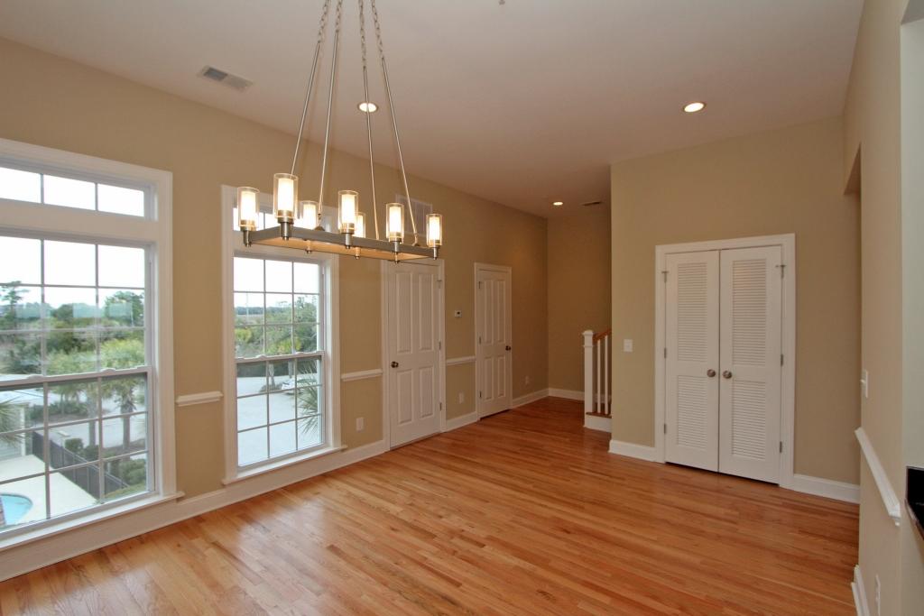 2115 Tides End Road Charleston, SC 29412 - Photo 17 of 38 Dining Room