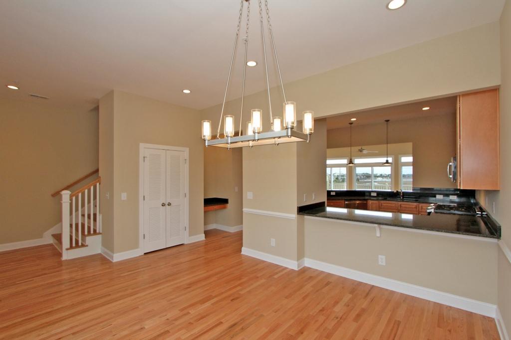 2115 Tides End Road Charleston, SC 29412 - Photo 19 of 38 Dining Room