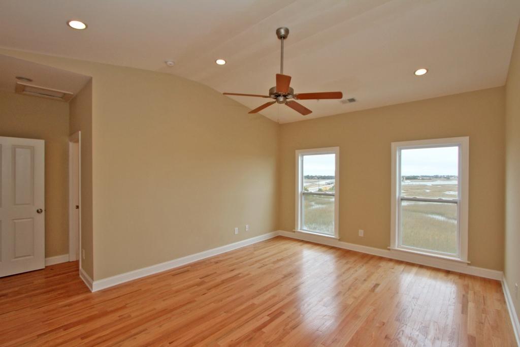 2115 Tides End Road Charleston, SC 29412 - Photo 23 of 38 Master Bedroom