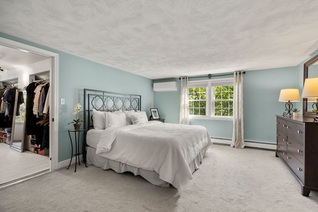 22 Crest Road Framingham, MA 01702 - Photo 21 of 38 Gallery Image 21