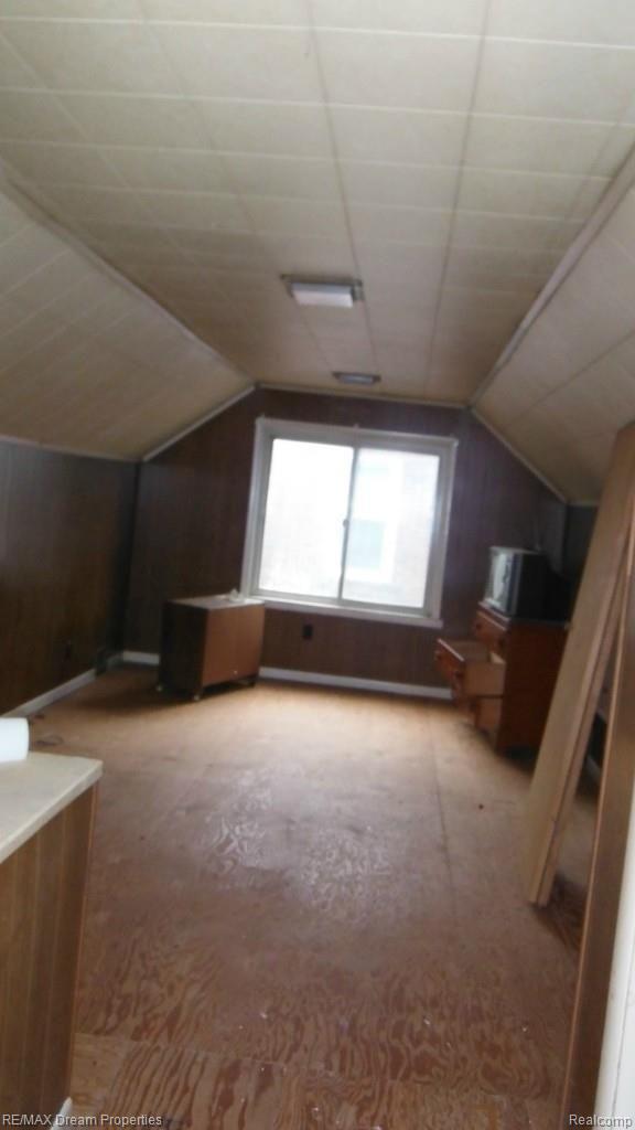 143 Amherst Street Inkster, MI 48141 - Photo 8 of 14 DSCF6090.jpg