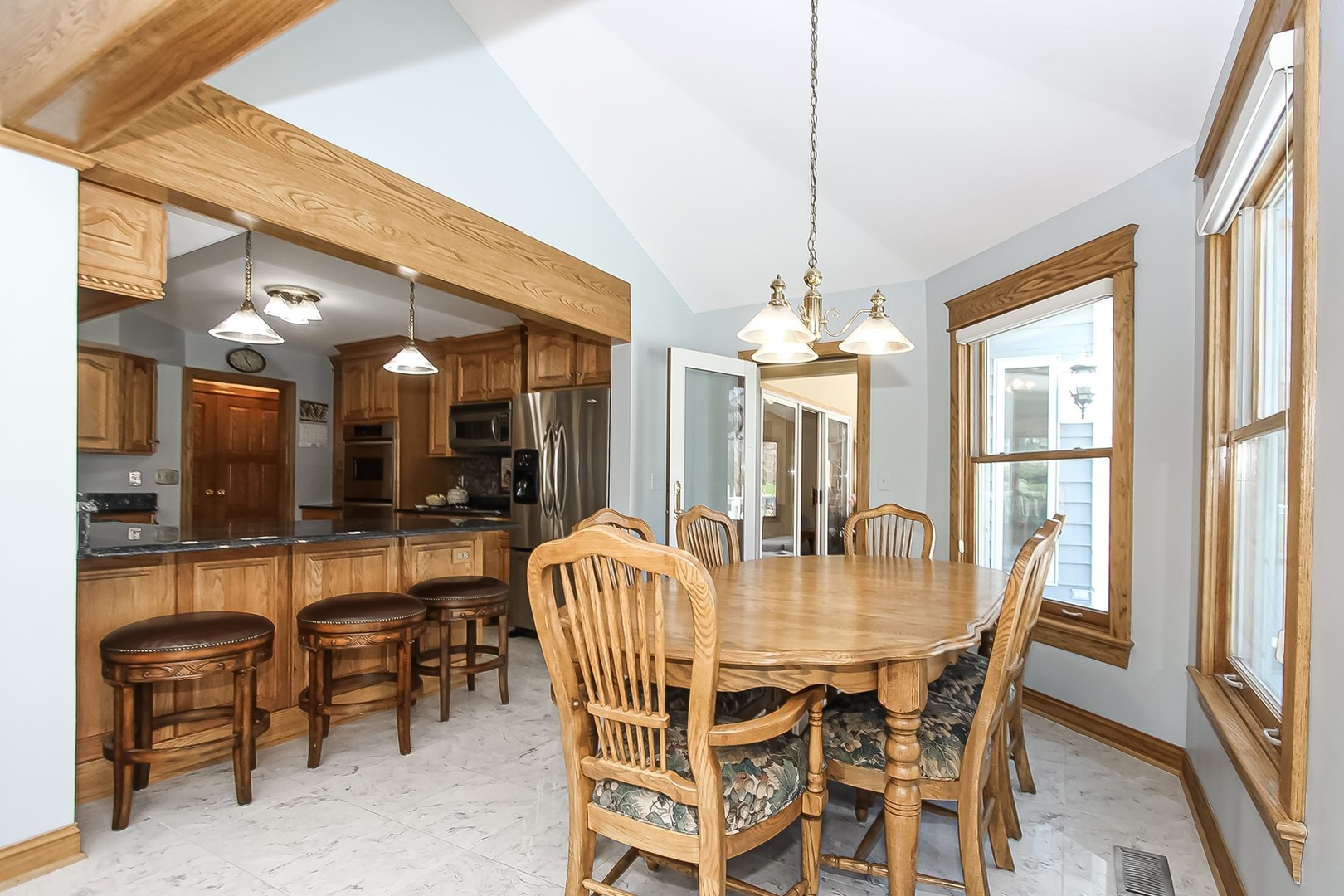 18N423 Sawyer Road Dundee, IL 60102 - Photo 5 of 33