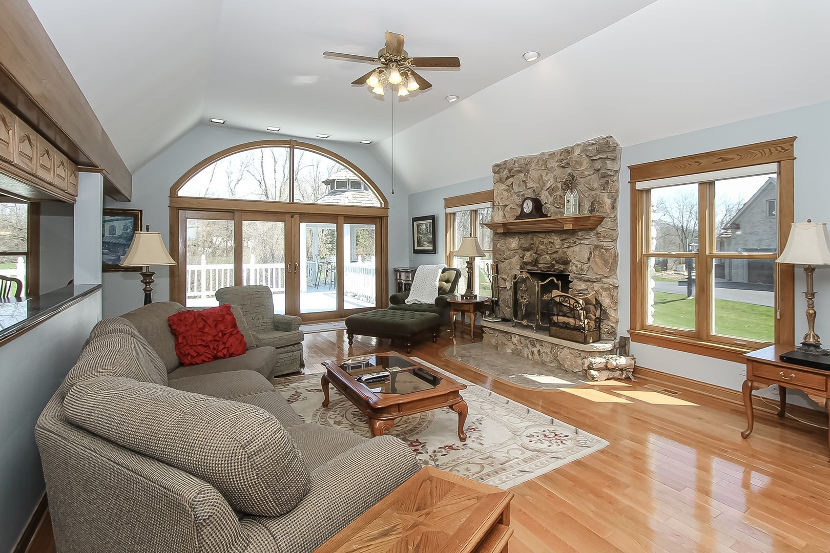 18N423 Sawyer Road Dundee, IL 60102 - Photo 6 of 33