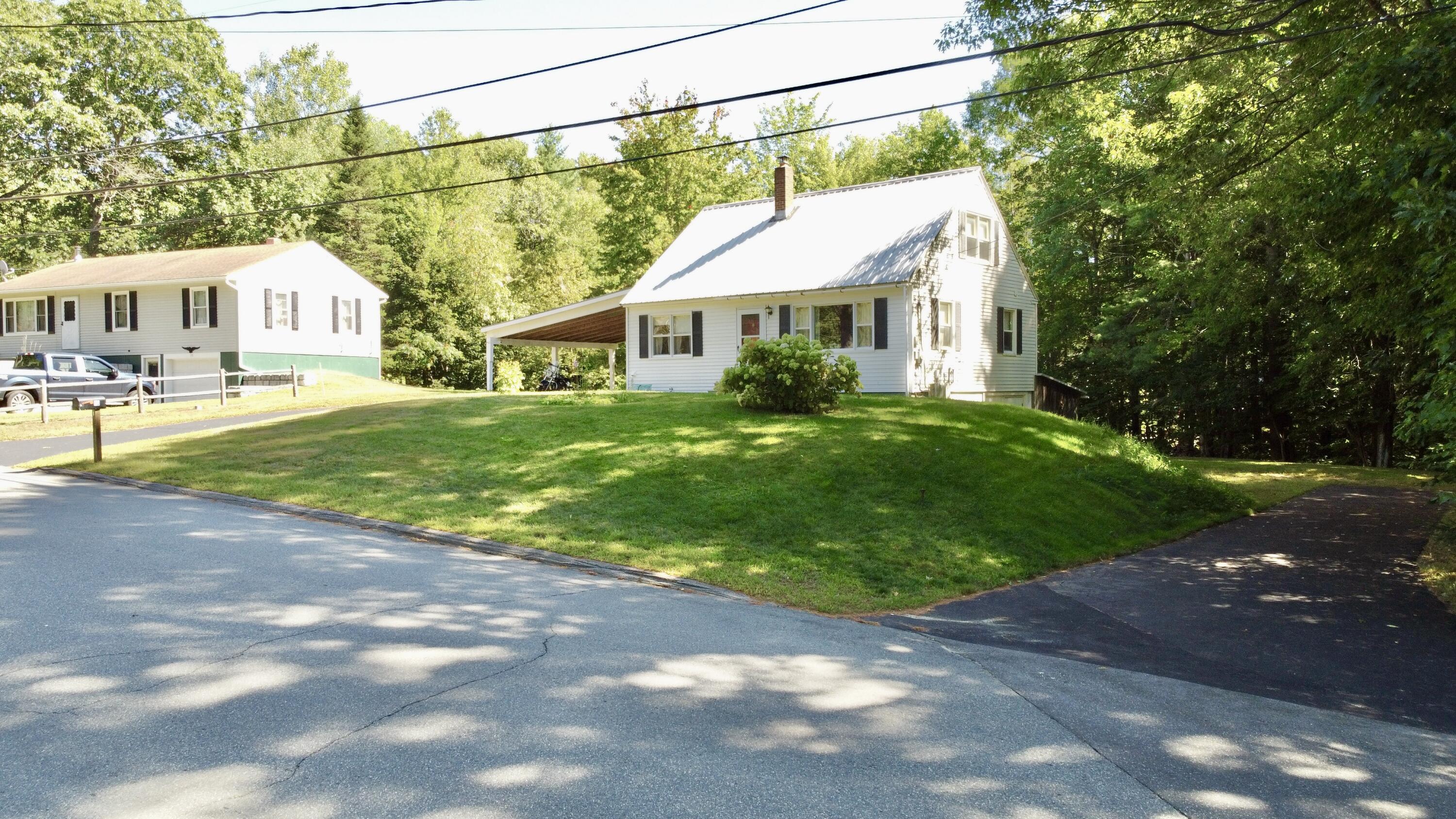 13 Hyde Road Jay, ME 04239 - Photo 3 of 51 39F51708-5C7A-4936-8748-8AA9306A8224_1_2