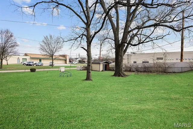 $129,900 | 615 Florland Drive, Florissant, MO 63031