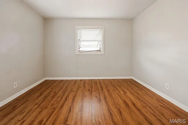 $129,900 | 615 Florland Drive, Florissant, MO 63031