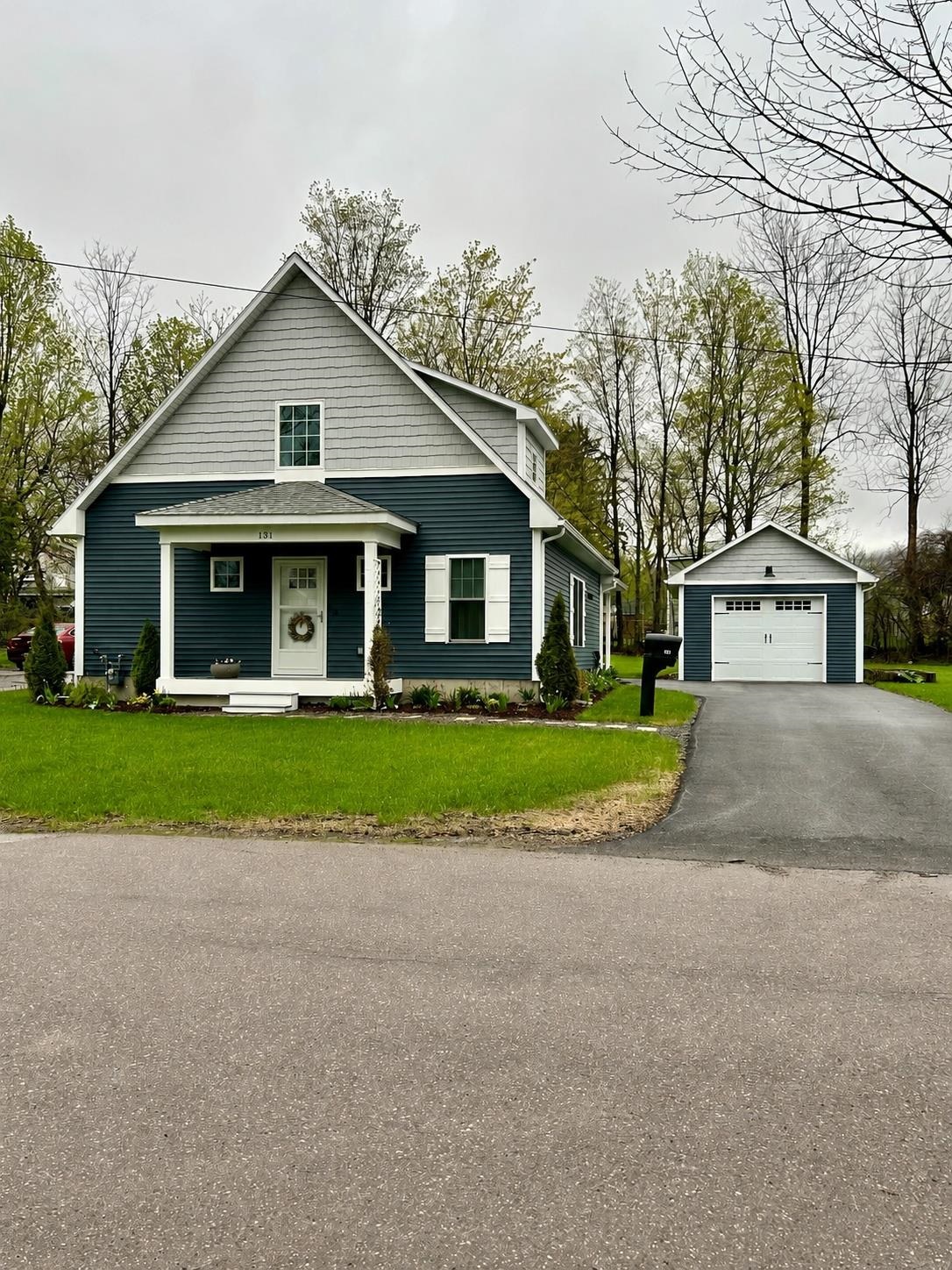 131 Lincoln Avenue St. Albans, VT 05478 - Photo 1 of 40