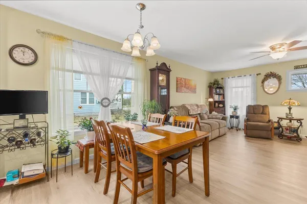 $445,000 | 131 Lincoln Avenue, St. Albans, VT 05478