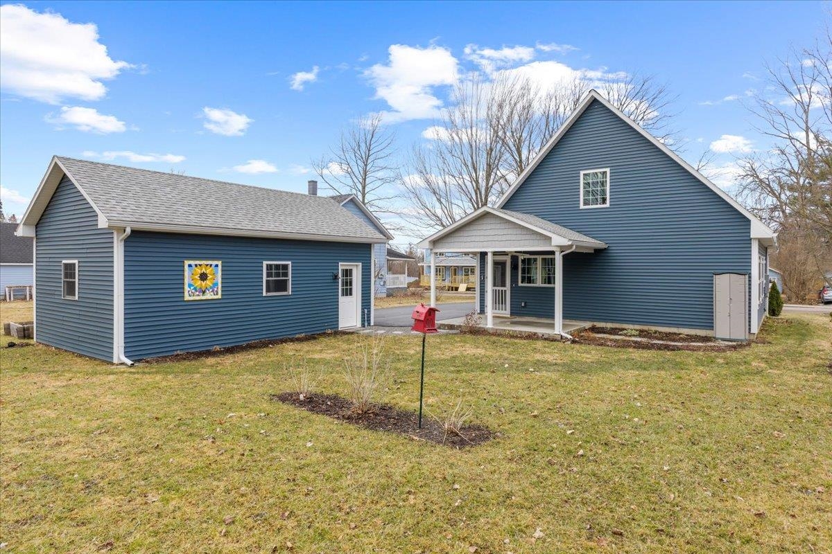 131 Lincoln Avenue St. Albans, VT 05478 - Photo 36 of 40