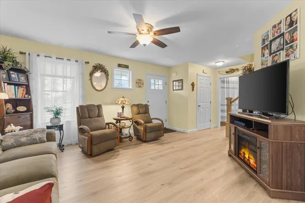 $445,000 | 131 Lincoln Avenue, St. Albans, VT 05478