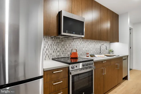 $3,522 | 210 South 12th Street, Unit 22D, Philadelphia, PA 19107