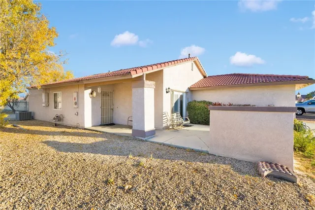 $285,000 | 26661 Mainsail Lane, Helendale, CA 92342