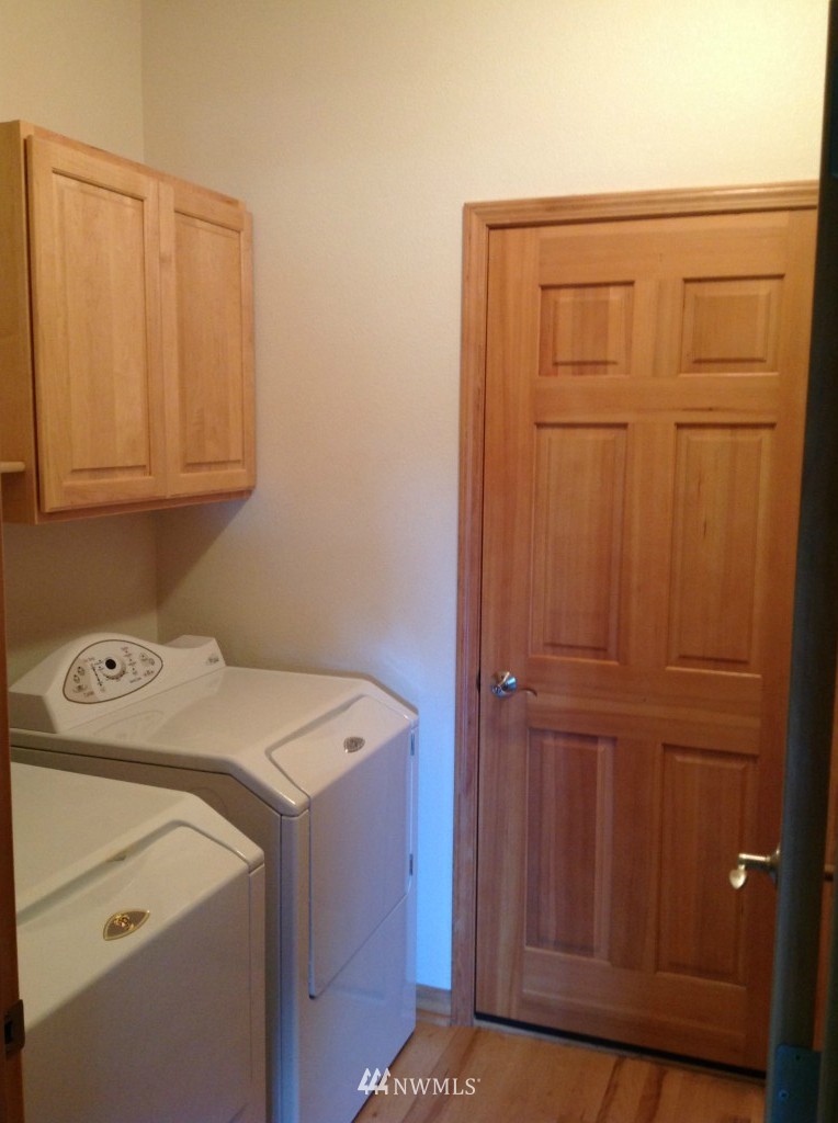 1260 East Old Ranch Road Allyn, WA 98524 - Photo 17 of 18 Gallery Image 17