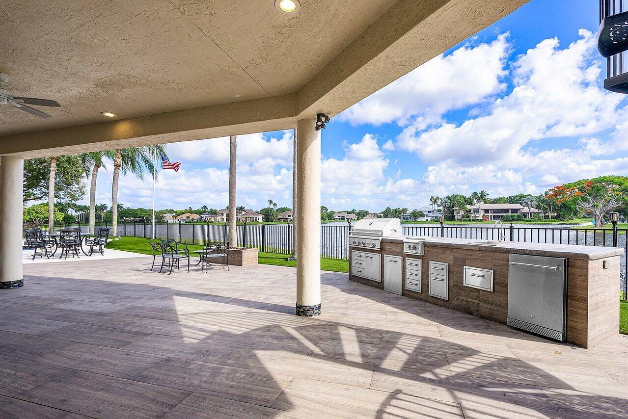 4845 Regency Court Boca Raton, FL 33434 - Photo 40 of 112 Summer Kitchen