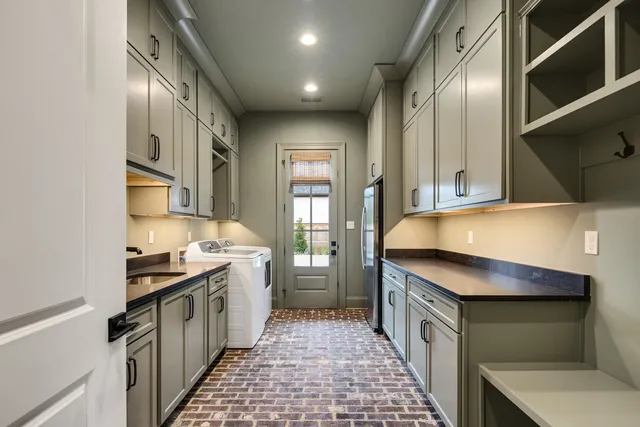 $1,650,000 | 3232 Caddis Lane, Germantown, TN 38138