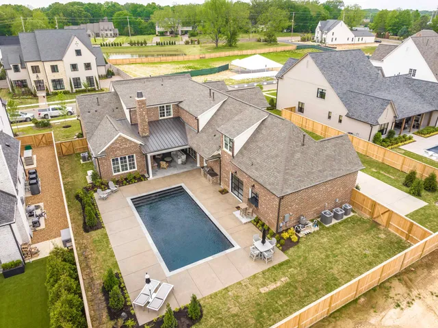 $1,650,000 | 3232 Caddis Lane, Germantown, TN 38138