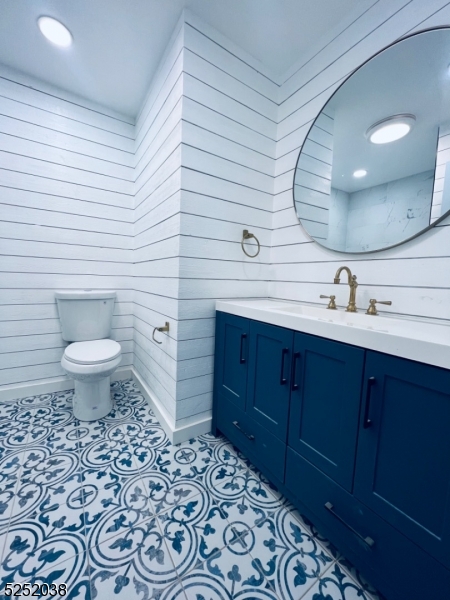 111 Spring Street, Unit 2 Newton, NJ 07860 - Photo 8 of 11 Gallery Image 8