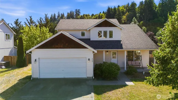 $449,900 | 229 Easton Avenue West, Eatonville, WA 98328