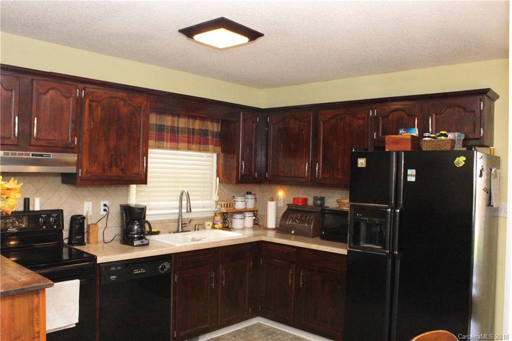 127 Butler Street Rutherfordton, NC 28139 - Photo 4 of 15