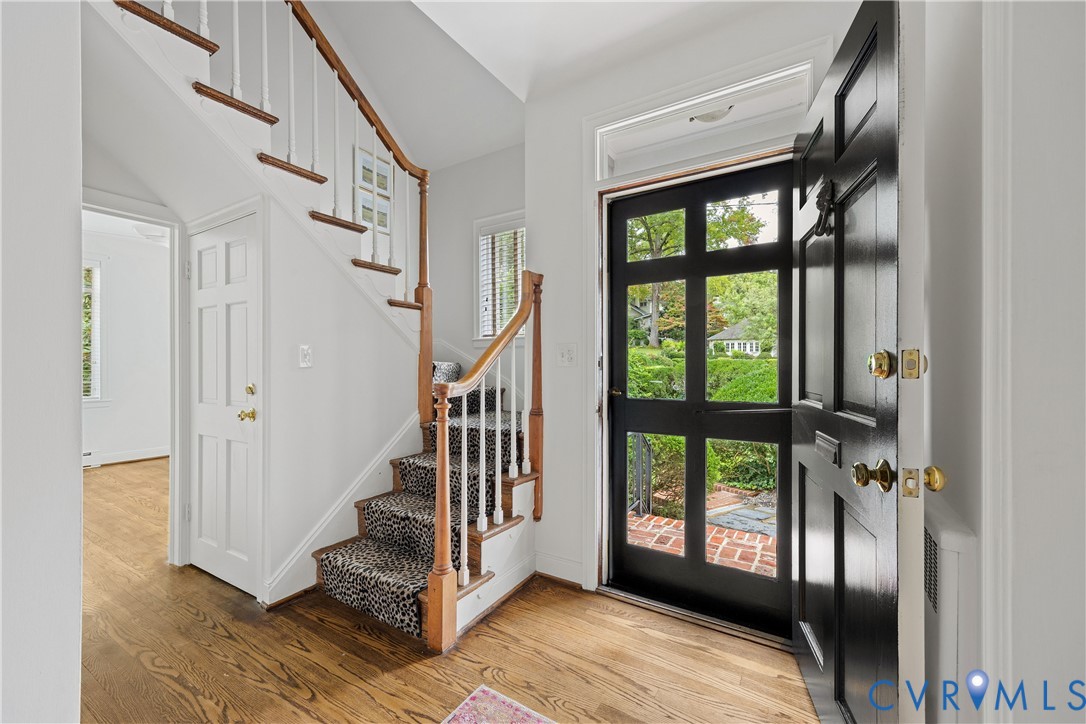 6311 Ridgeway Road Richmond, VA 23226 - Photo 4 of 44 With turned staircase + door to basement