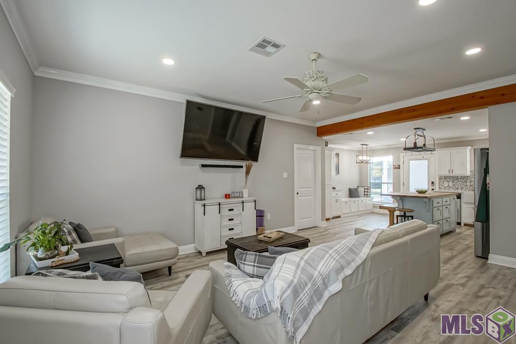 13625 Friendship Road Walker, LA 70785 - Photo 4 of 38