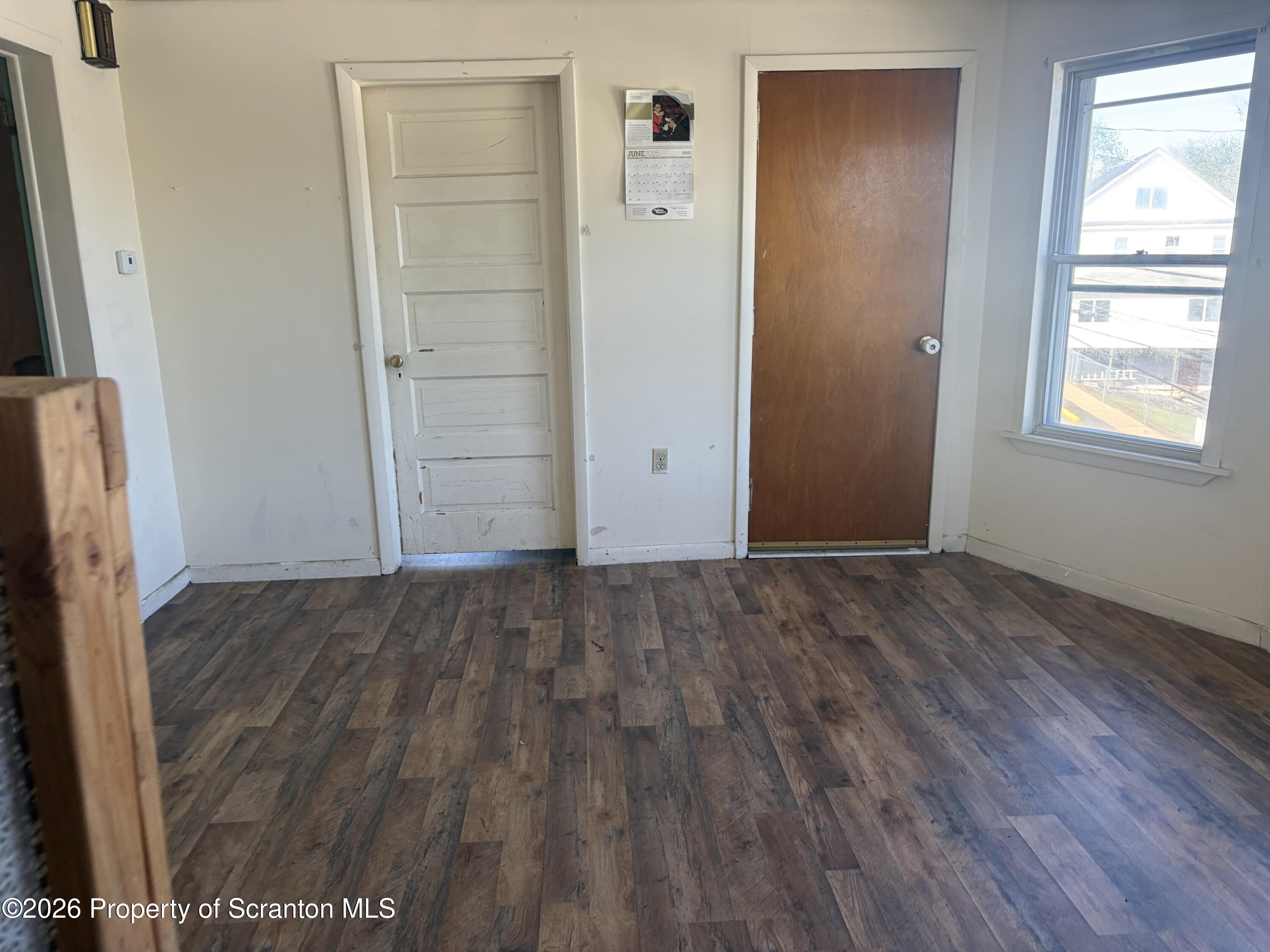 703 Smith Street Scranton, PA 18504 - Photo 3 of 10 IMG_1547