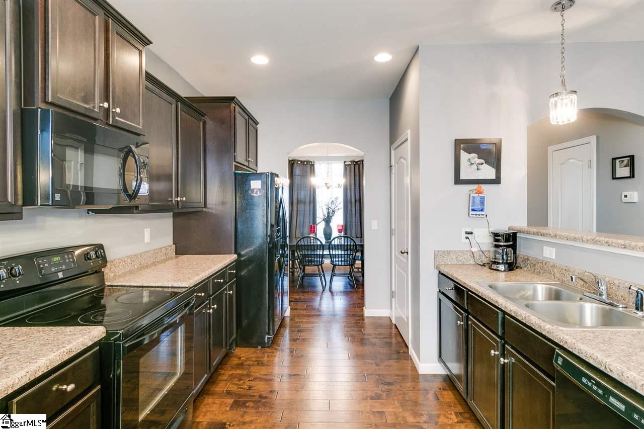 115 Aiken Farm Road Pickens, SC 29671 - Photo 6 of 26