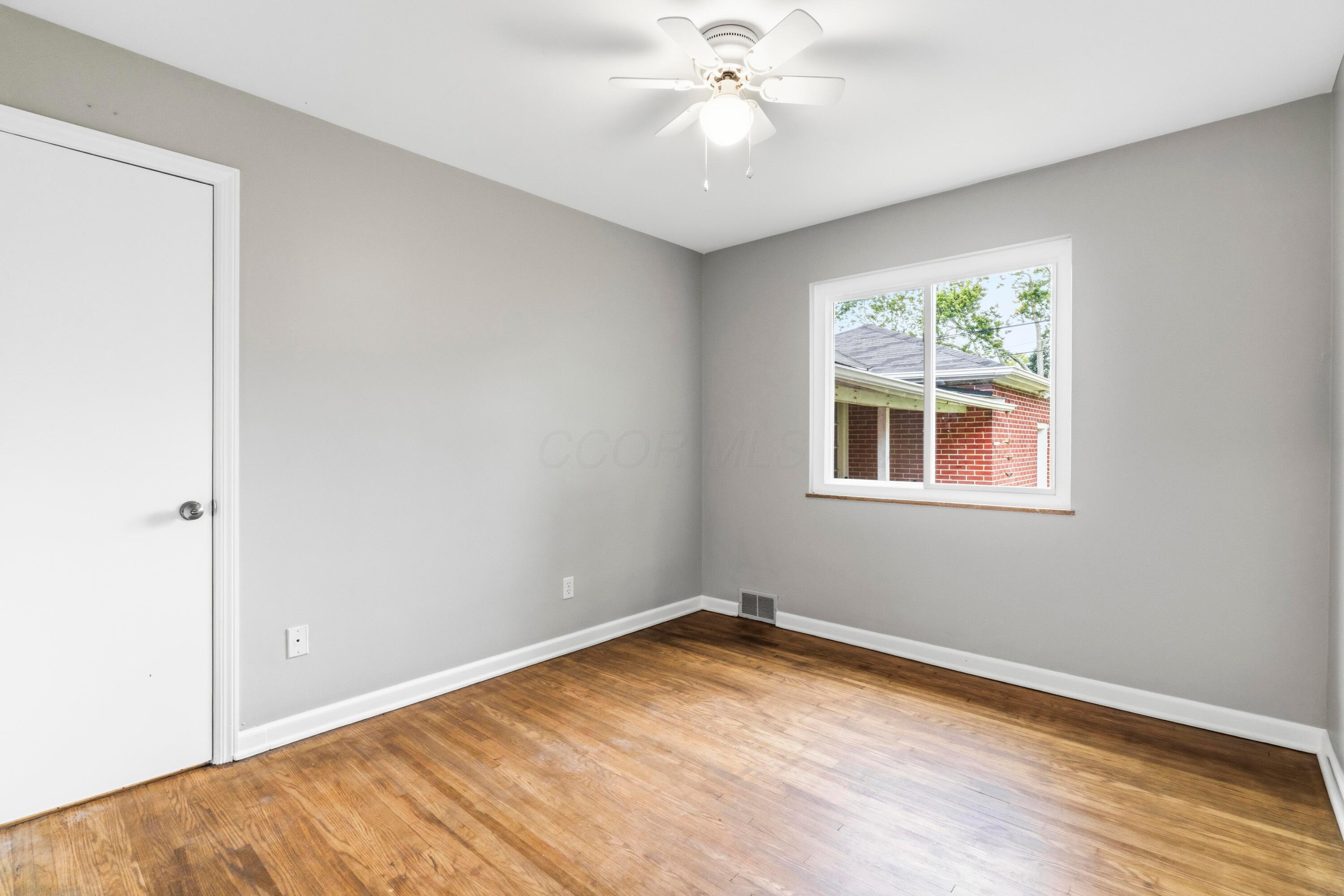 3213 Mountview Road Upper Arlington, OH 43221 - Photo 29 of 61 Bedroom#3
