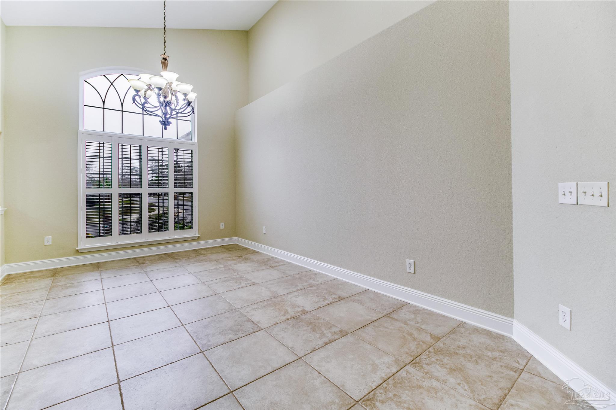 2531 Pine Forest Road Cantonment, FL 32533 - Photo 7 of 43 Gallery Image 7
