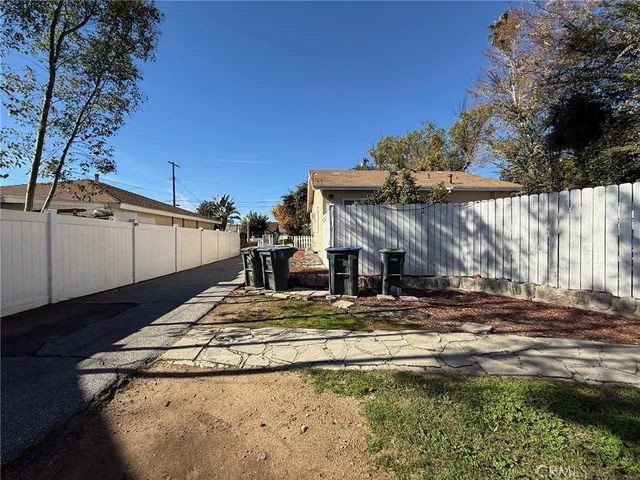 $1,150,000 | 294 Linda Rosa Avenue, Pasadena, CA 91107