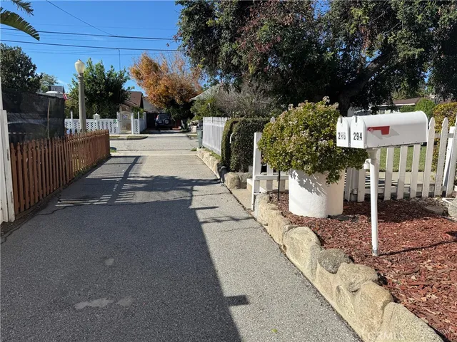 $1,150,000 | 294 Linda Rosa Avenue, Pasadena, CA 91107