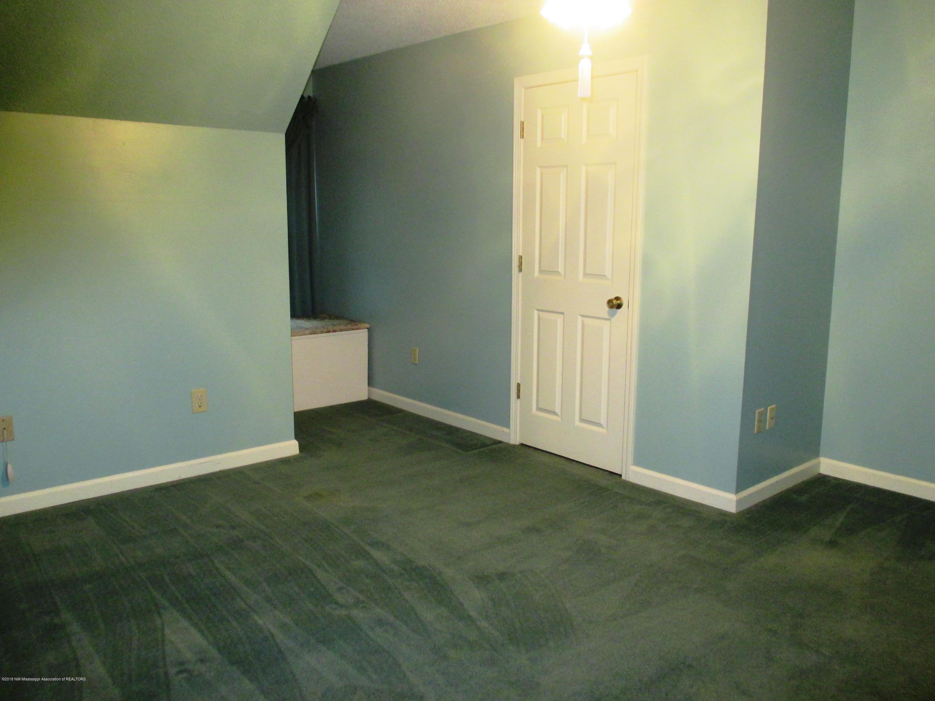 7331 Kingcrest Road Olive Branch, MS 38654 - Photo 15 of 25 Third Bedroom