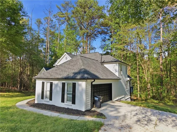 $422,000 | 3760 Mountain Cove Road, Snellville, GA 30039