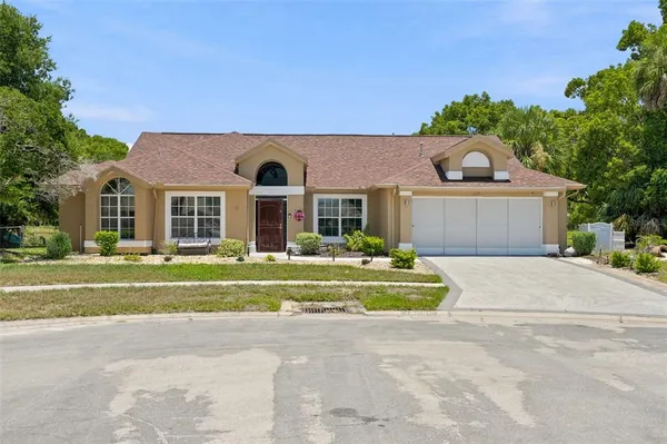 $415,000 | 10296 Windsor Court, Spring Hill, FL 34608