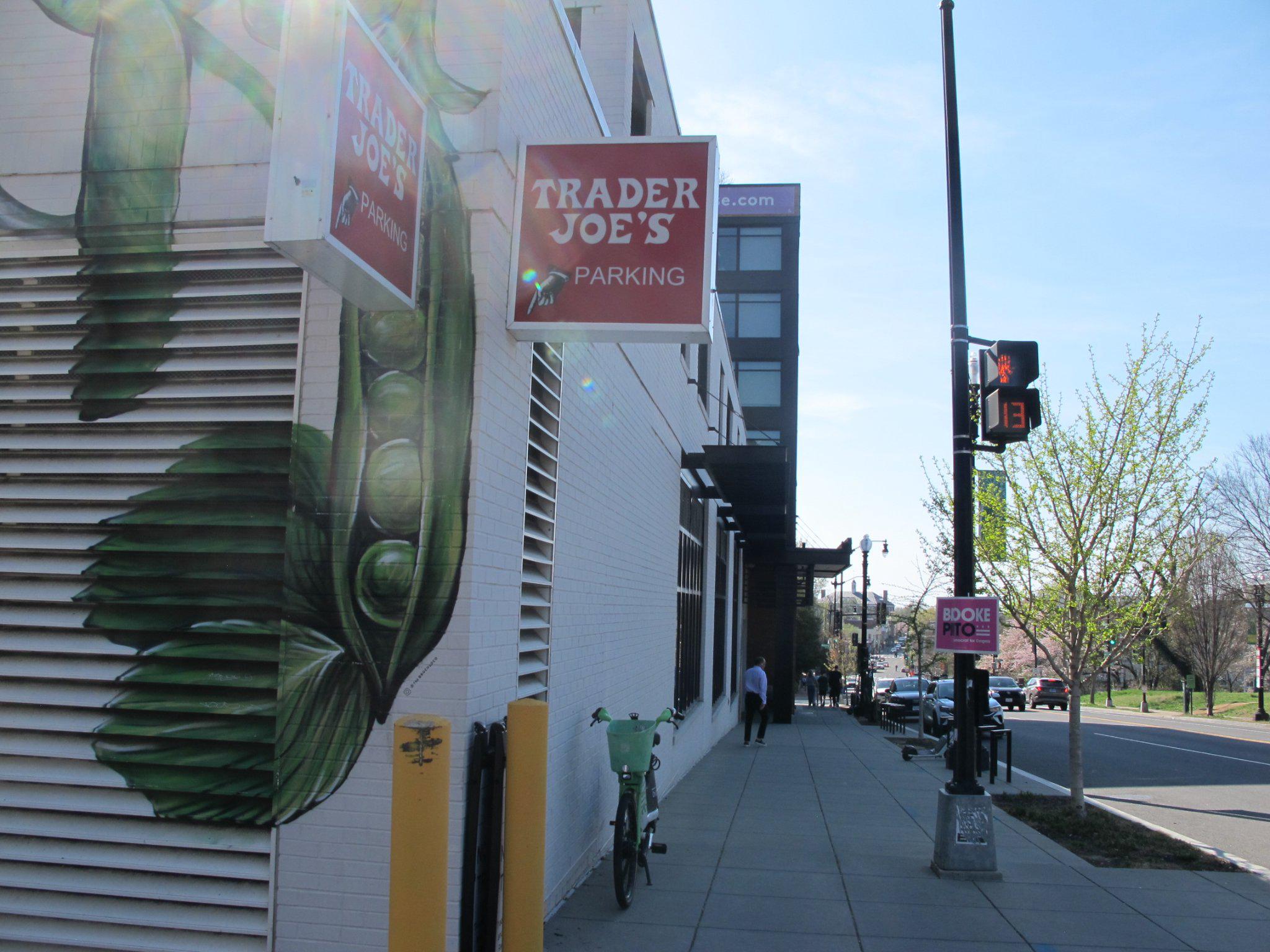 3835 Davis Place Northwest, Unit 2 Washington, DC 20007 - Photo 26 of 29 Trader Joe's (0.7 mile)