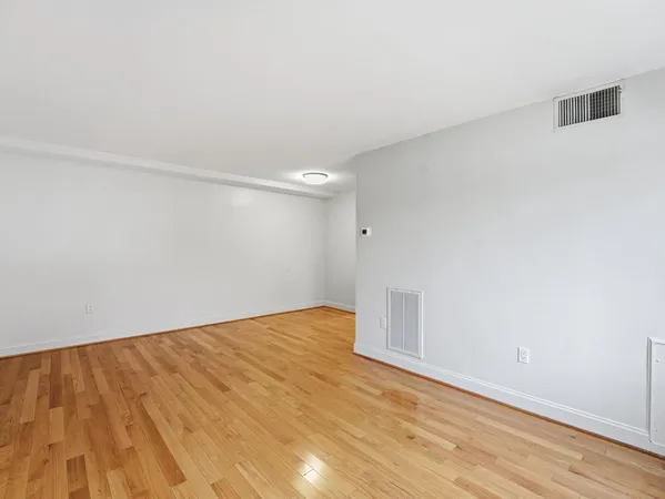 $265,000 | 3835 Davis Place Northwest, Unit 2, Washington, DC 20007