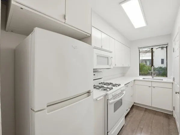 $265,000 | 3835 Davis Place Northwest, Unit 2, Washington, DC 20007