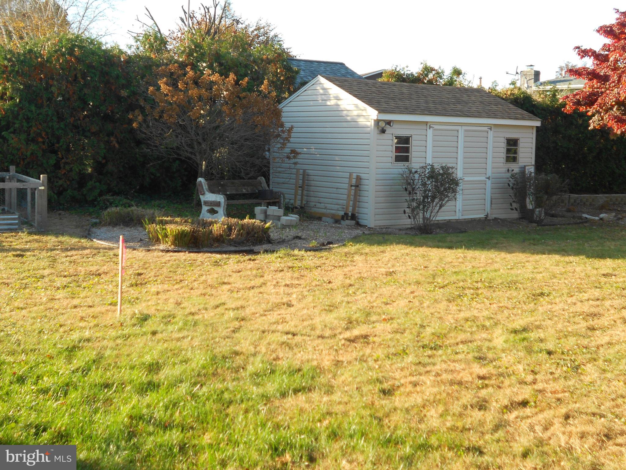 3453 Santee Road Bethlehem, PA 18017 - Photo 25 of 25 Garden shed