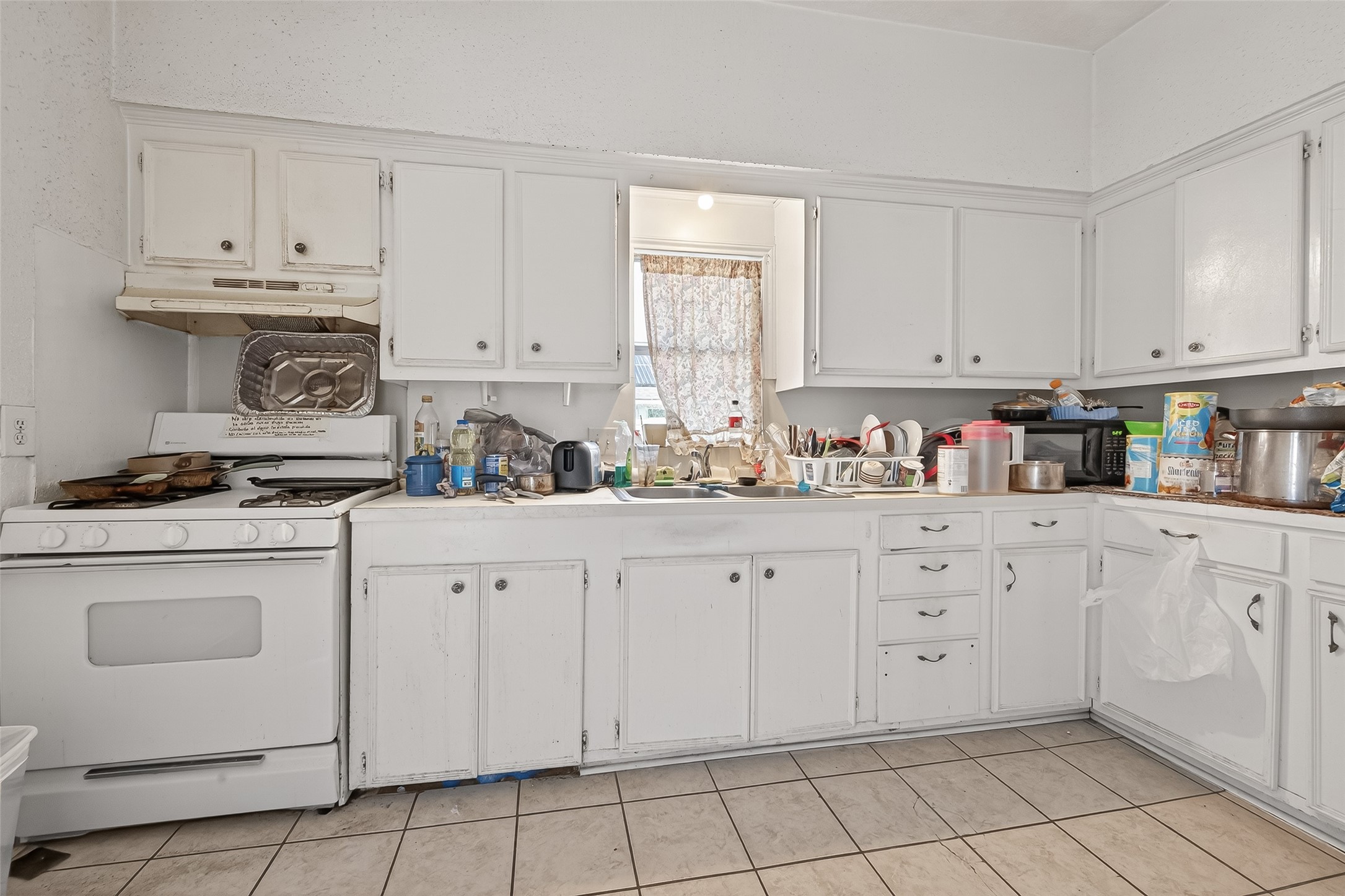 1110 Mathis Street Houston, TX 77009 - Photo 7 of 21