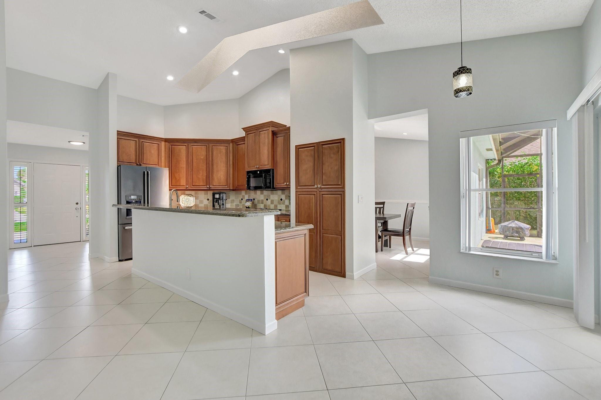 22123 Candle Court Boca Raton, FL 33428 - Photo 12 of 53 Photo 12